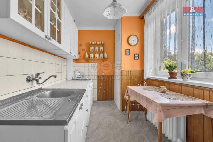 Prodej bytu 3+1, Chrudim - Chrudim IV, Na Rozhledně, 62 m2