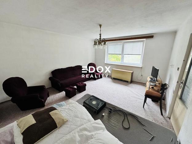 Prodej rodinného domu, Vlkaneč, 244 m2