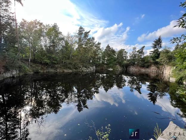 Prodej komerčního pozemku, Mukařov, 6731 m2