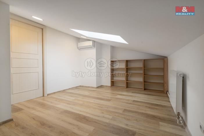 Prodej bytu 3+kk, Praha - Karlín, Křižíkova, 92 m2