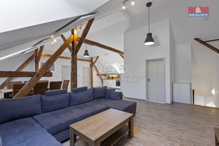 Prodej rodinného domu, Nové Hrady, 360 m2