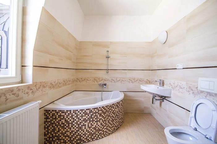 Prodej činžovního domu, Mariánské Lázně, Ruská, 2270 m2