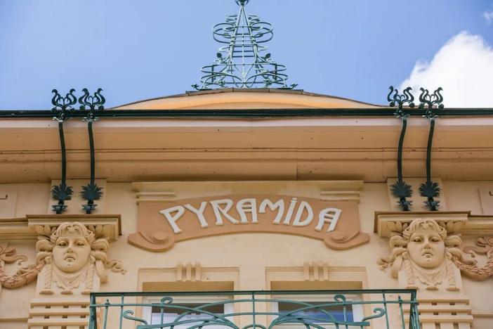 Prodej činžovního domu, Mariánské Lázně, Ruská, 2270 m2