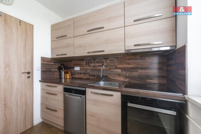 Prodej bytu 3+1, Huštěnovice, 84 m2