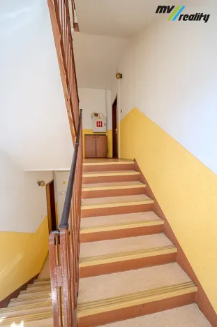 Prodej bytu 3+1, Český Dub, Mírové sídliště, 63 m2