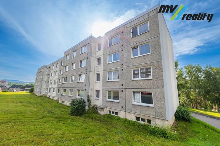 Prodej bytu 3+1, Český Dub, Mírové sídliště, 63 m2