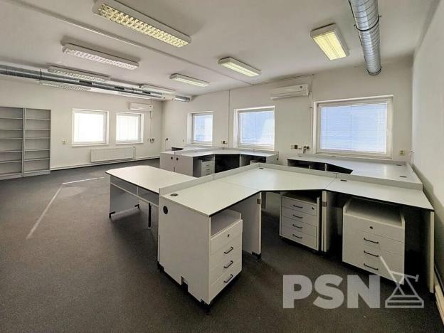 Pronájem kanceláře, Brno, Kaštanová, 51 m2