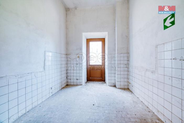 Pronájem obchodního prostoru, Plzeň - Východní Předměstí, sady 5. května, 330 m2