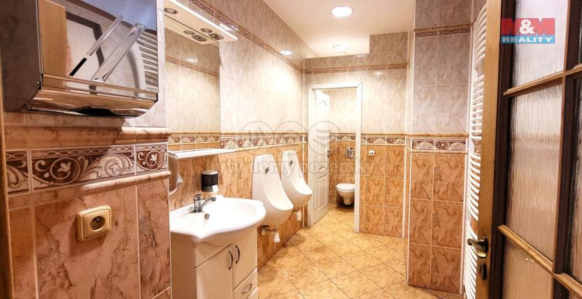 Pronájem kanceláře, Turnov - Mašov, 253 m2