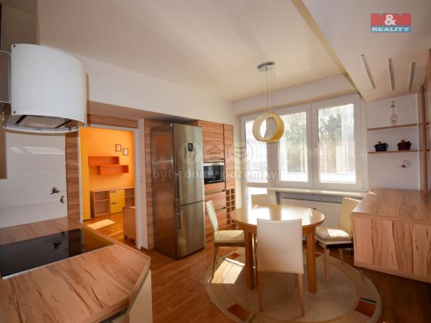 Prodej bytu 5+1, Krnov - Pod Bezručovým vrchem, Albrechtická, 160 m2