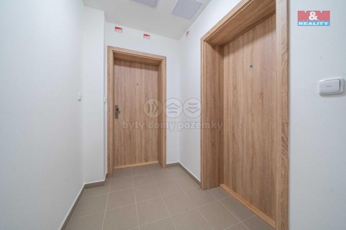 Pronájem bytu 1+kk, Třemošná, Školní, 32 m2