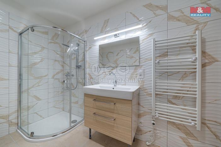 Prodej rodinného domu, Uničov - Benkov, 600 m2