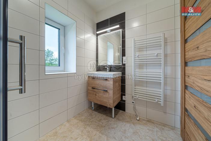 Prodej rodinného domu, Uničov - Benkov, 600 m2