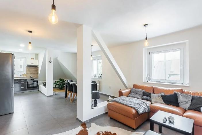 Pronájem bytu 3+kk, Praha - Dejvice, Evropská, 102 m2