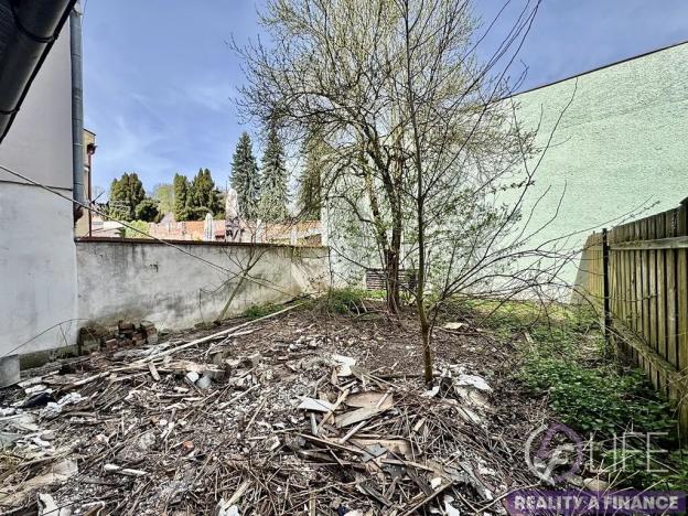 Prodej rodinného domu, Hostinné, E. Votočka, 300 m2