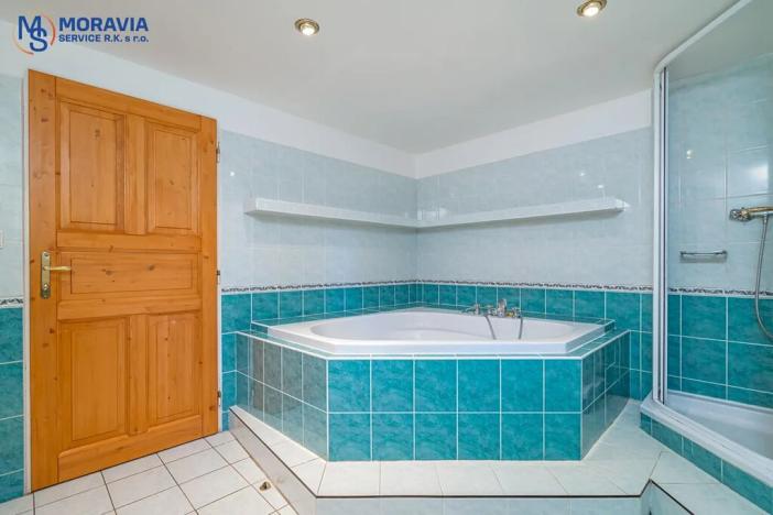 Prodej rodinného domu, Vysoké nad Jizerou, Bozkovská, 200 m2