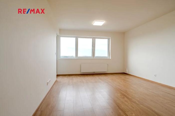 Pronájem bytu 2+kk, Praha - Kamýk, Zimova, 55 m2