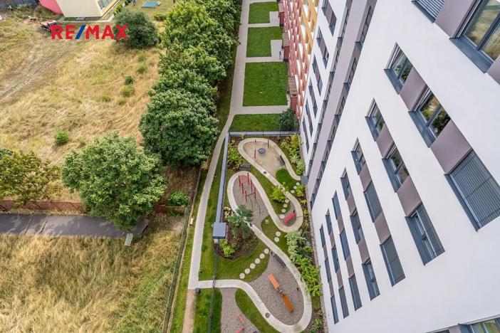 Pronájem bytu 2+kk, Praha - Kamýk, Zimova, 55 m2