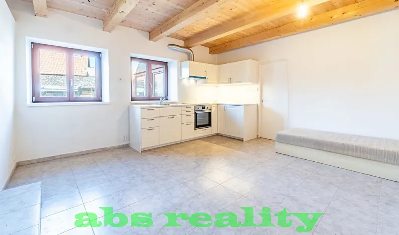 Prodej rodinného domu, Kostomlátky, 230 m2