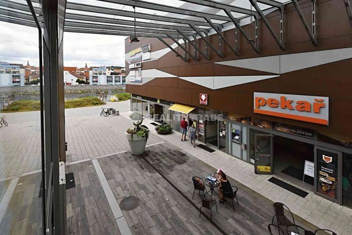 Pronájem obchodního prostoru, Strakonice, Bezděkovská, 58 m2