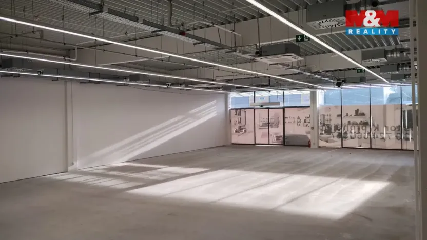 Pronájem obchodního prostoru, Jablunkov, Nádražní, 300 m2
