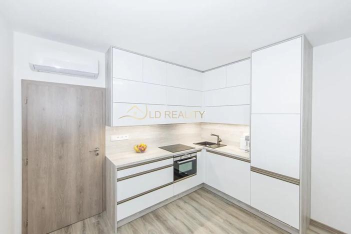 Pronájem bytu 1+kk, Olomouc, Frištenského, 32 m2