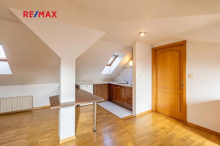 Prodej činžovního domu, Praha - Nové Město, Na bojišti, 728 m2