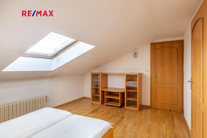 Prodej činžovního domu, Praha - Nové Město, Na bojišti, 728 m2