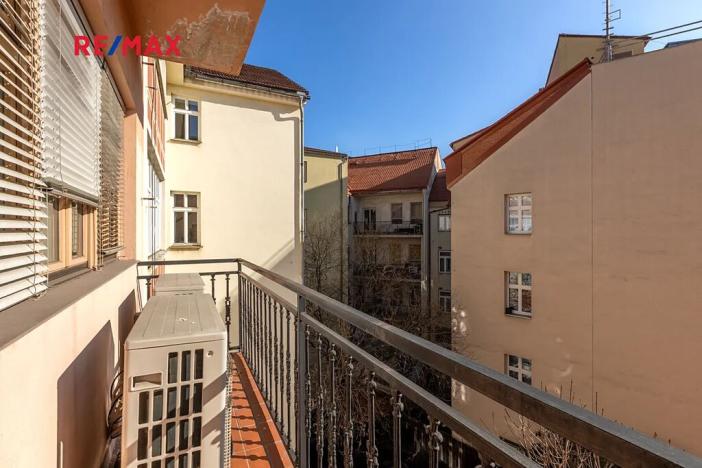 Prodej činžovního domu, Praha - Nové Město, Na bojišti, 728 m2