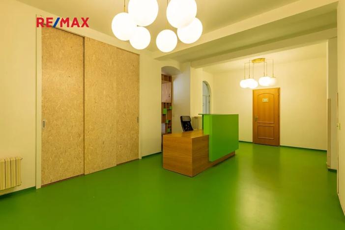 Prodej činžovního domu, Praha - Nové Město, Na bojišti, 728 m2