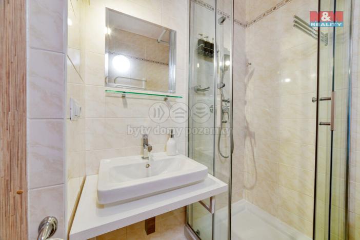 Prodej bytu 3+1, Tachov, Zárečná, 63 m2