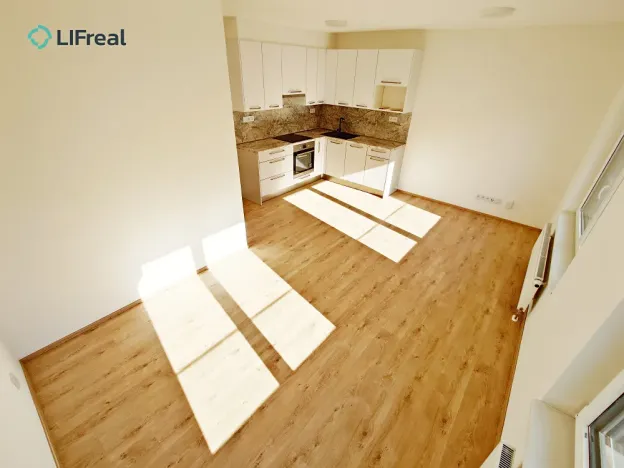 Pronájem bytu 1+kk, Liberec, Na Perštýně, 36 m2