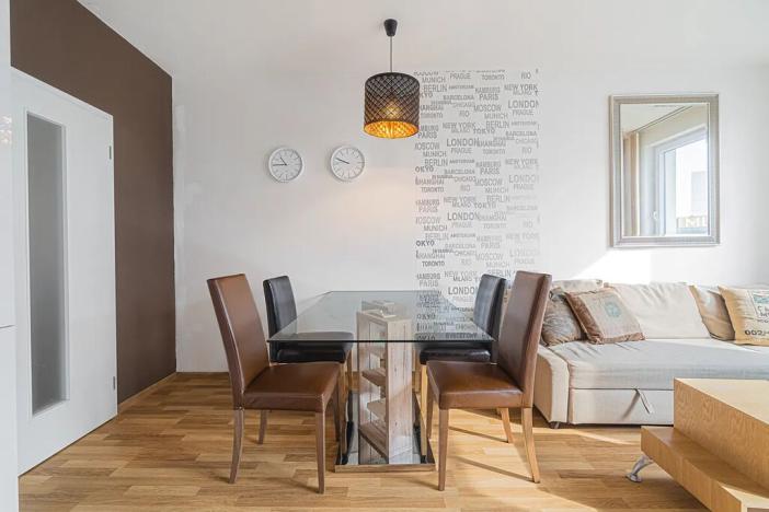 Pronájem bytu 2+kk, Ostrava, Jantarová, 60 m2