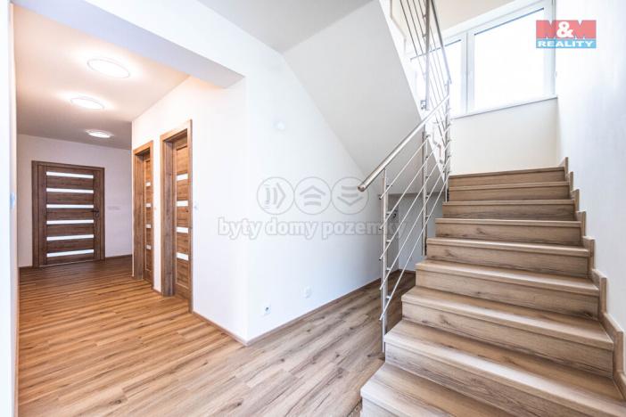 Prodej rodinného domu, Žižice - Osluchov, 248 m2