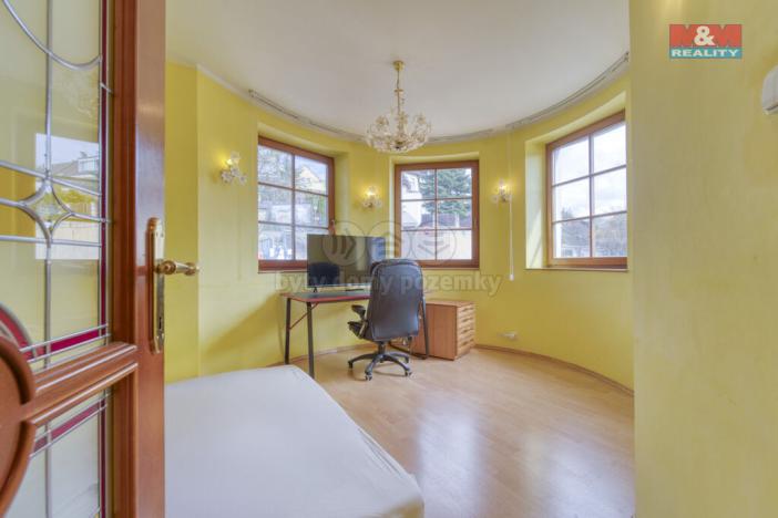 Prodej rodinného domu, Praha - Modřany, Vojtova, 328 m2