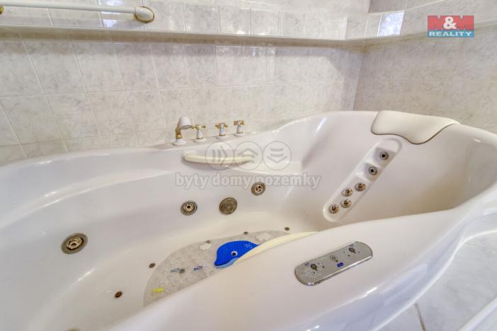 Prodej rodinného domu, Praha - Modřany, Vojtova, 328 m2