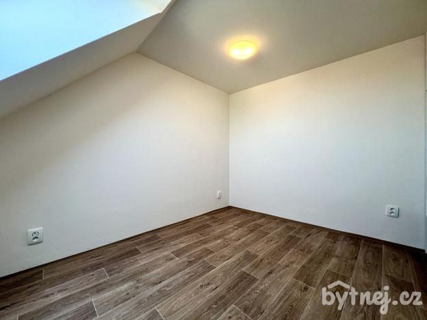 Pronájem bytu 3+1, Olomouc - Hodolany, Rejskova, 63 m2