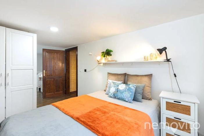 Prodej vícegeneračního domu, Lobeč, 340 m2