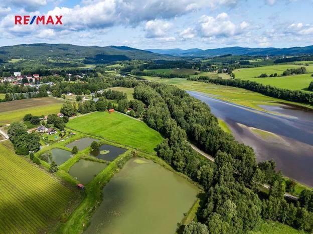 Prodej komerčního pozemku, Nová Pec, 16305 m2