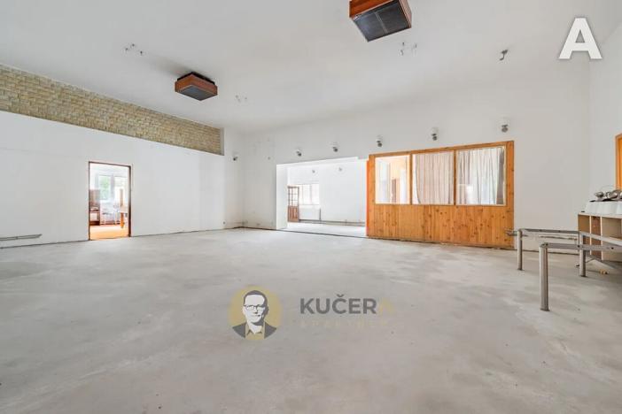 Prodej skladu, Velká Chmelištná, 550 m2