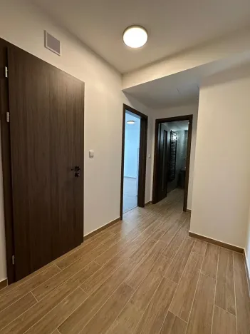 Pronájem bytu 2+kk, Praha - Prosek, Čakovická, 52 m2