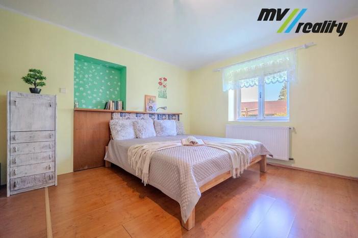 Prodej rodinného domu, Milovice, 178 m2