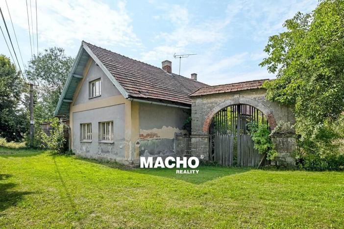 Prodej zemědělské usedlosti, Veliš, 335 m2
