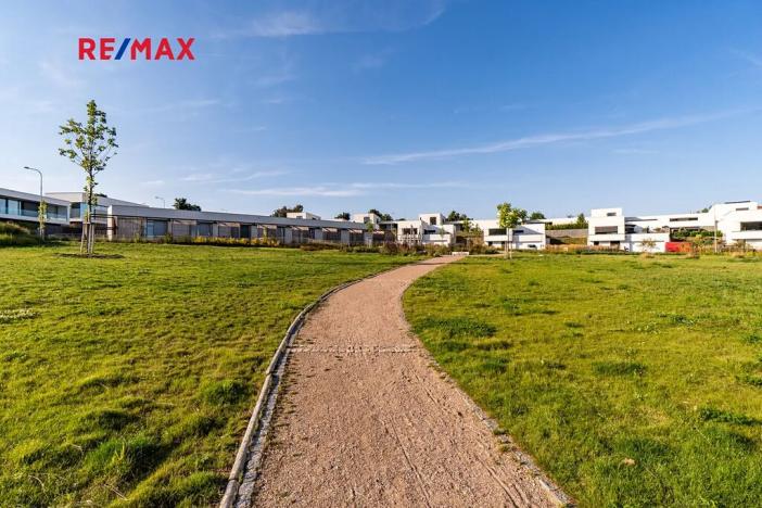 Prodej pozemku pro bydlení, Praha - Lysolaje, Podholí, 969 m2