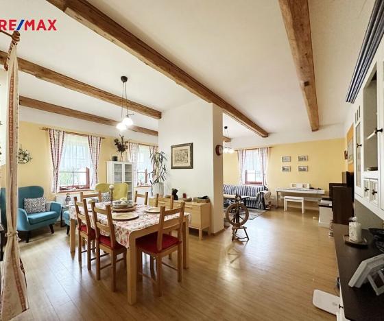 Prodej rodinného domu, Bystřec, 400 m2