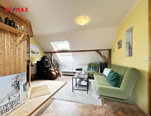 Prodej rodinného domu, Bystřec, 400 m2