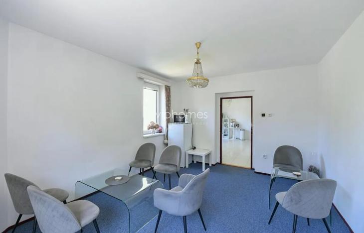 Pronájem vily, Praha - Lhotka, Na dlouhé mezi, 280 m2