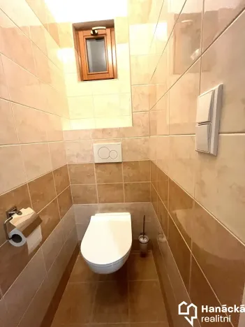 Pronájem bytu 3+1, Olomouc, Dolní náměstí, 94 m2