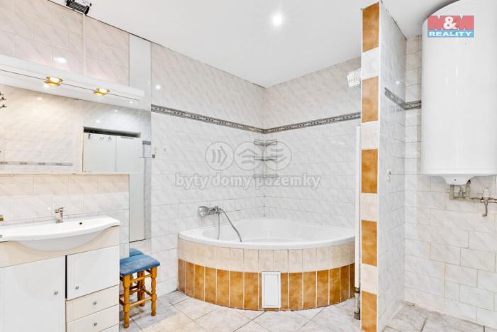 Prodej rodinného domu, Jablonec nad Jizerou, 420 m2