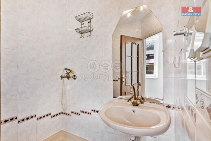 Prodej rodinného domu, Jablonec nad Jizerou, 420 m2